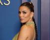 Eva Longoria revisits this hair accessory from our childhood