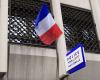 France: Two police officers seriously injured by gunfire in a police station