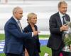 Warum Klinsmann Beckenbauers Witwe begleitete