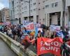 Saint-Quentin-en-Yvelines – A march against the far-right organized by students