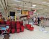 Why will this supermarket in Morbihan close for three weeks in the middle of summer?
