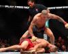 Alex Pereira high-kicks Jiri Prochazka to remain UFC light heavyweight champion