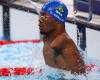 Gabriel
      Araújo
      comes
      in
      1st
      and
      breaks
      continental
      record
      in
      the
      50m