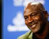 Michael Jordan arrives in France