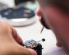 Struggling Swiss watch industry calls on authorities to act