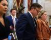 US Congress avoids shutdown before presidential election