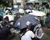 Several thousand Japanese say goodbye to two pandas