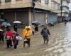 floods kill 10 people and injure 18 others