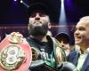 Boxing: Artur Beterbiev becomes undisputed champion with victory against Dmitry Bivol