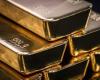 Gold price hits new record