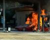 A Ferrari F430 catches fire while refueling!