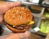 Fast-food chains nix onions over McDonald’s E. coli outbreak – DW – 10/25/2024