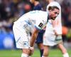 Adrien Rabiot pushes a player away from OM