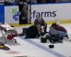 Hockey: 17-year-old Canadian junior convulses after fight