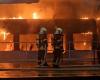 Germany: a train at Berlin station catches fire