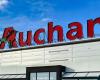 Auchan plans to cut around 2,300 positions