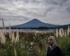 Japan: Snow has finally fallen on Mount Fuji