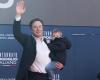 Elon Musk promises to buy two houses for his 11 children and two ex-wives