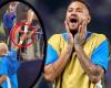 They steal Neymar’s ring when greeting a fan… And they sell it for 300 thousand pesos on the internet! (VIDEO) – Fox Sports