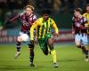 ADO Den Haag keeps the three points at home