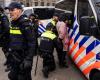 Amsterdam: Israel strongly condemns the violence and wants to fly fans out