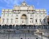 A footbridge inaugurated above the Trevi Fountain in Rome: News