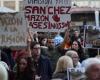 a demonstration organized in Valencia against the inaction of the authorities