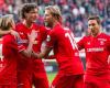 ‘FC Twente breaks Ajax open’