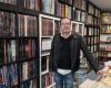 he opens a bookstore to sell his exceptional collection of 26,000 comics, mangas and comics