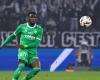 Dylan Batubinsika (AS Saint-Etienne) expresses “his regrets” after the defeat against Lyon