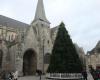 in Guérande, the giant Christmas tree is already up!