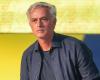 Mourinho urged to leave Turkey