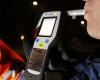 Drunk, he tries to break a record for alcohol while driving: the police reveal the result of the breathalyzer