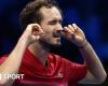 ATP Tour Finals: Daniil Medvedev defeats Alex de Minaur in Turin