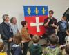 Saint-Pastour schoolchildren build the town's coat of arms in Lego