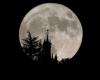 Prepare for the last supermoon of the year this Friday