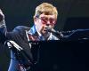 Check out Elton John’s strict diabetic diet