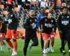 Laval stadium. Gonçalves back in a group of 19 Tango for the Coupe de France in Vitré