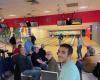 On this bowling alley in Orne, it's Friday afternoon fever for seniors