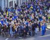 A “blue march” in tribute to the man in blue, iconic cyclist killed by a motorist