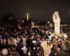 The Virgin of Notre-Dame, survivor of the fire, returned to the cathedral (videos)