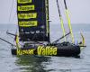 Frenchman Louis Burton reports a “big crack” and cracks on his boat