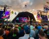 Glastonbury Festival: tickets sold out in 35 minutes