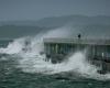 Power outages likely as ‘bomb cyclone’ forms off B.C. coast, meteorologist says