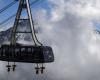 A gondola accident in Val Thorens leaves eight people injured, two of whom are serious