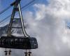 the cabin of a cable car crashes into the arrival station, six injured