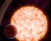 A very young exoplanet discovered in a star system with “incomprehensible” architecture