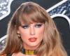 Taylor Swift’s New $54,000 Accessory Has Fans Speculating