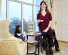 World’s tallest and shortest women meet for afternoon tea