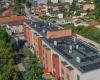 Cahors. Photovoltaic panels at the Les Pins autonomy residence